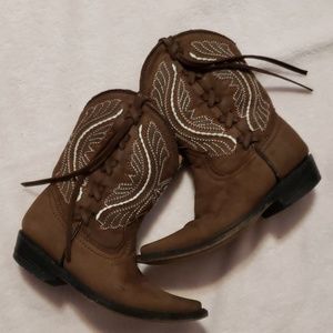 Little girl leather boots